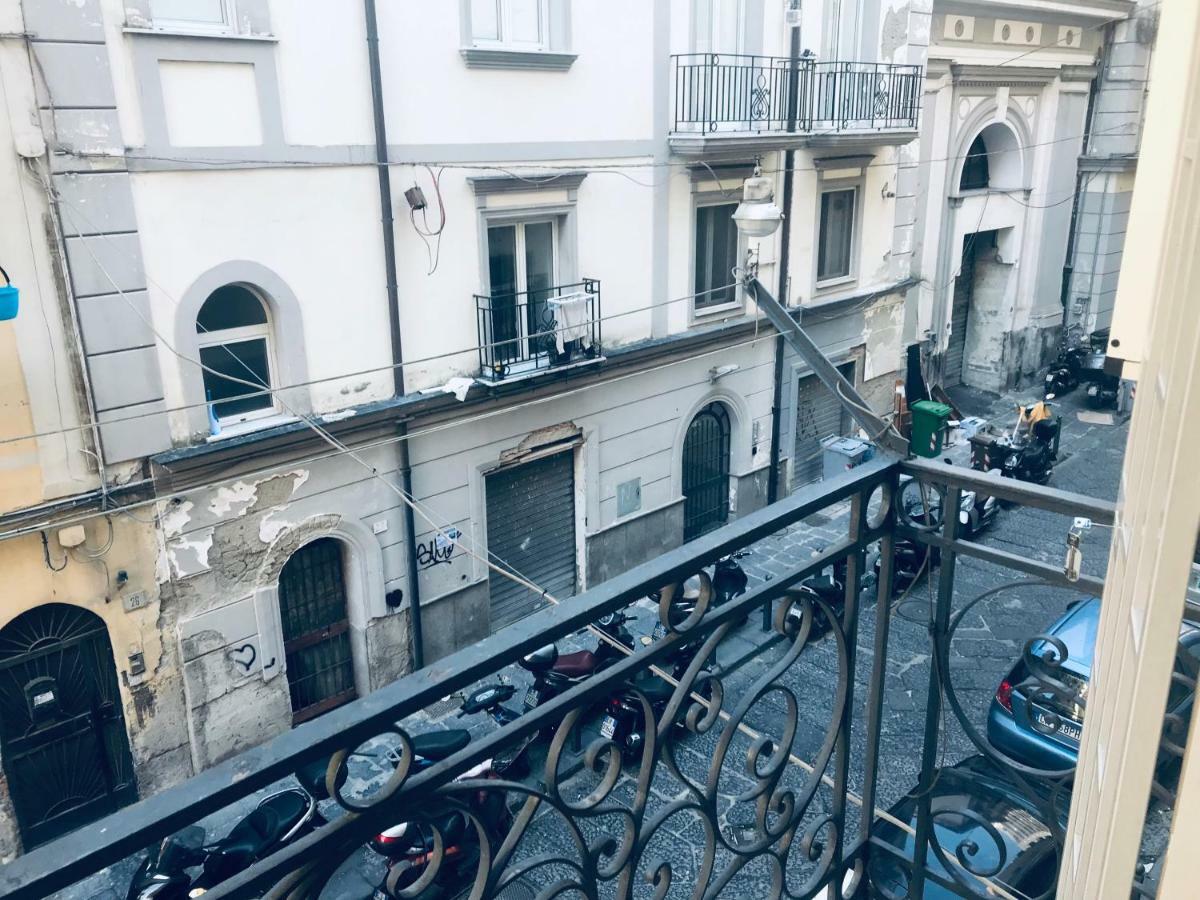 Bb Suonno - A 2 Passi Dalla Storia Napoli Bagian luar foto