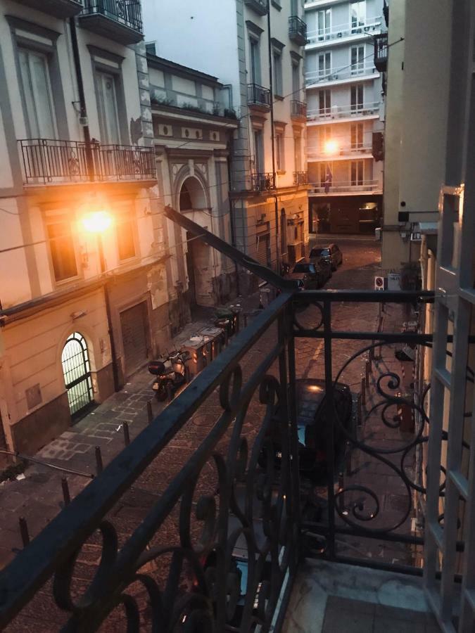 Bb Suonno - A 2 Passi Dalla Storia Napoli Bagian luar foto